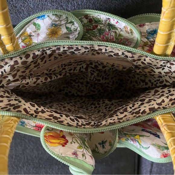 Floral Yellow Handbag - Picture 6 of 6